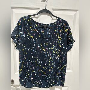 Banana Republic Navy Multicolor Floral Blouse – Size Large